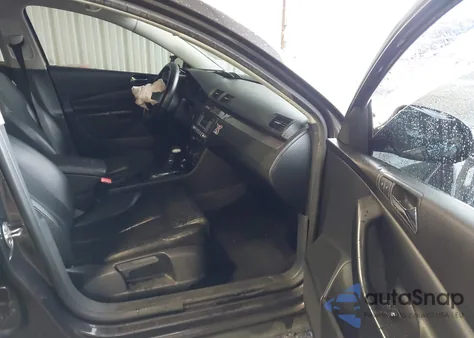 2008 Volkswagen Passat Turbo from USA, damaged, VIN WVWJK73C08E215891